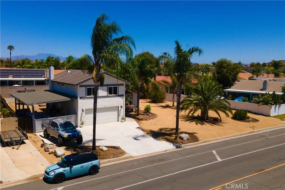 24218 Canyon Lake Canyon Lake, CA 92587