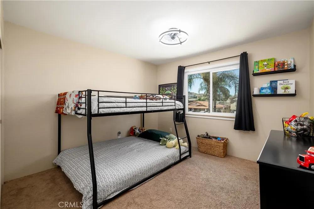 24218 Canyon Lake Canyon Lake, CA 92587