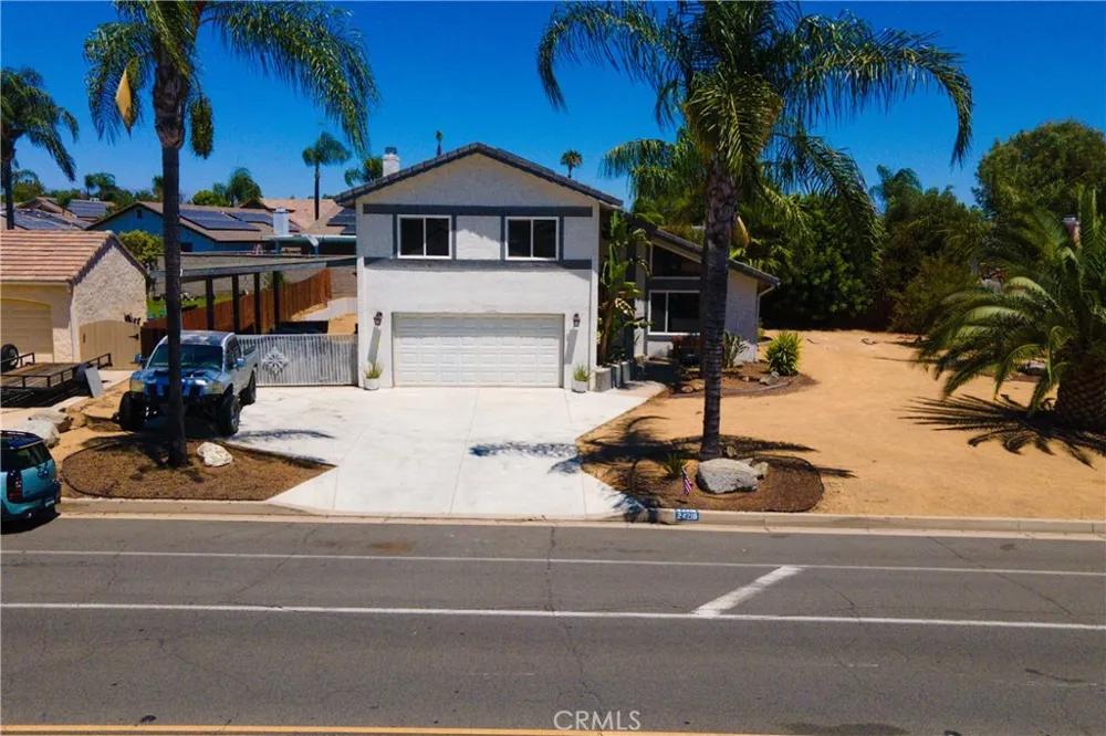 24218 Canyon Lake Canyon Lake, CA 92587