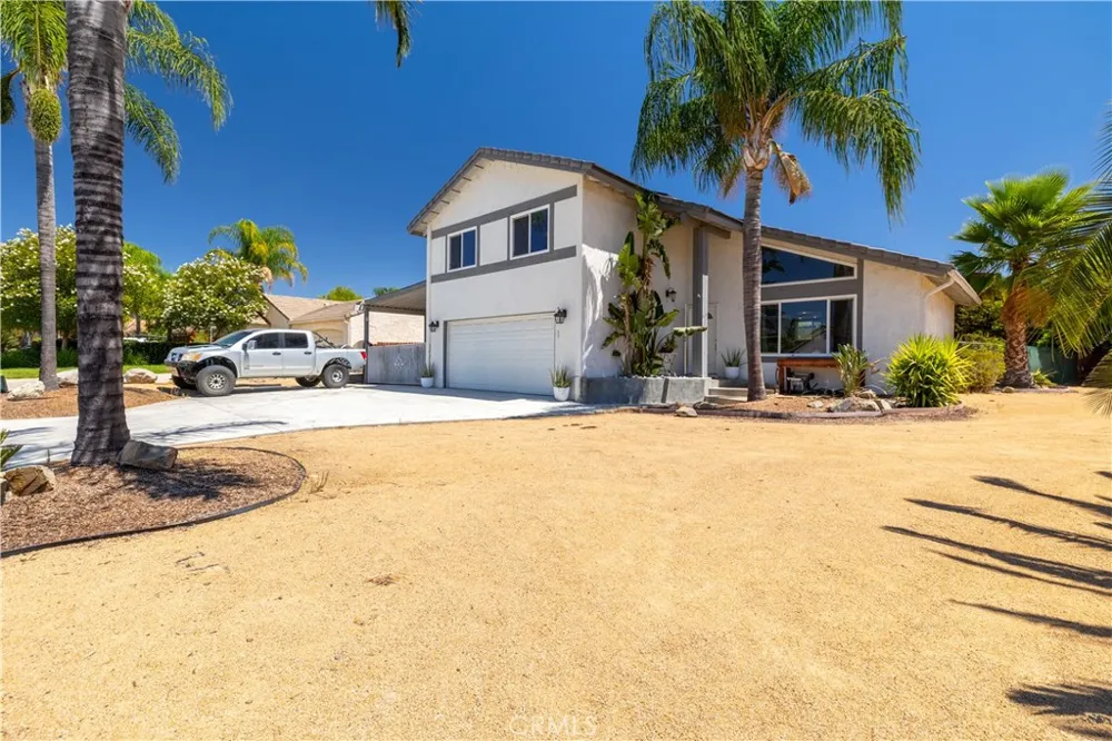 24218 Canyon Lake Canyon Lake, CA 92587