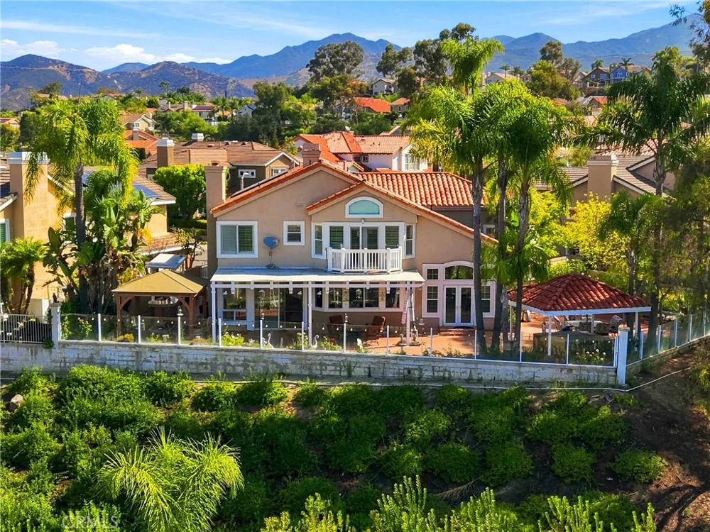 28332 Quiet Hill Trabuco Canyon, CA 92679