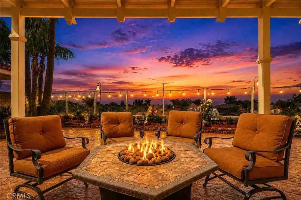 28332 Quiet Hill Trabuco Canyon, CA 92679