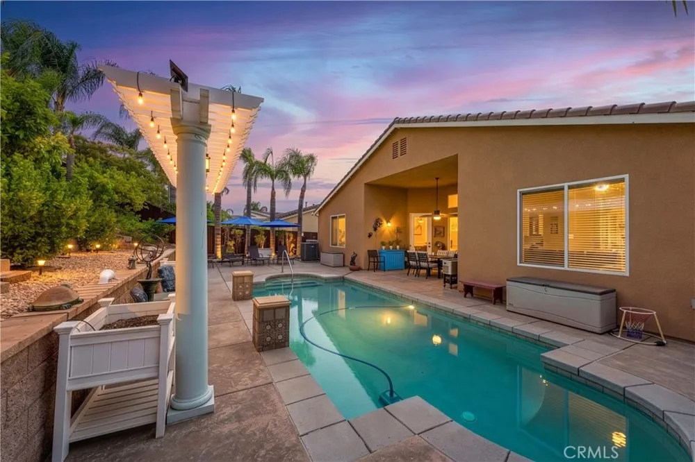 8280 Singh Court Hemet, CA 92545