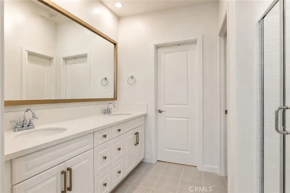 16323 Sandpiper Ave Chino, CA 91708