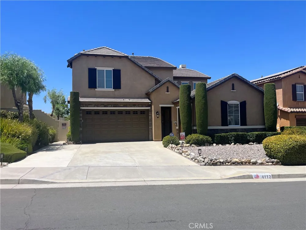 4112 Ballantree Lake Elsinore, CA 92530