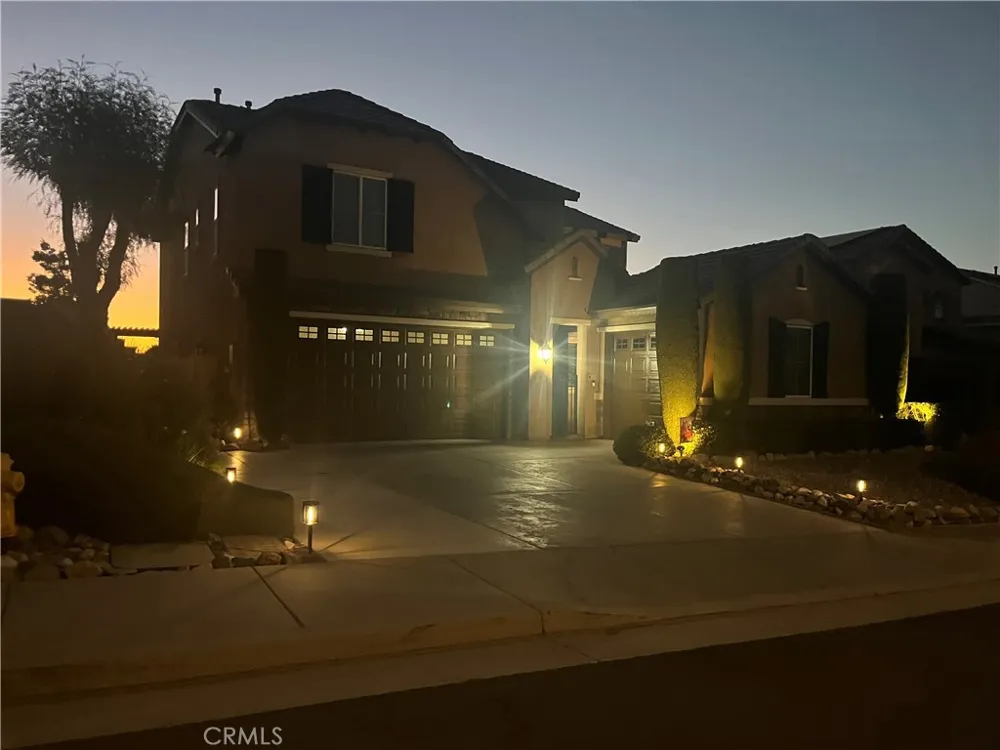 4112 Ballantree Lake Elsinore, CA 92530