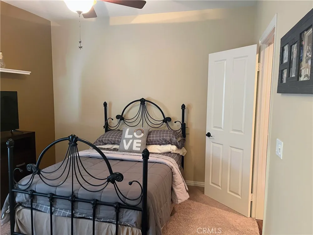 4112 Ballantree Lake Elsinore, CA 92530
