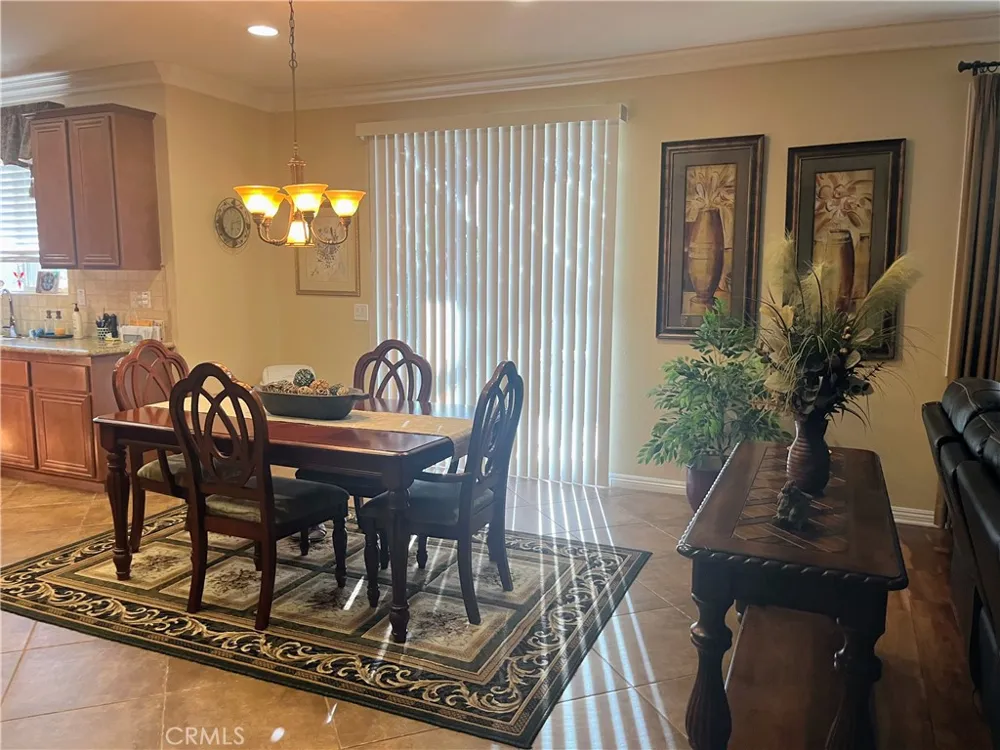 4112 Ballantree Lake Elsinore, CA 92530