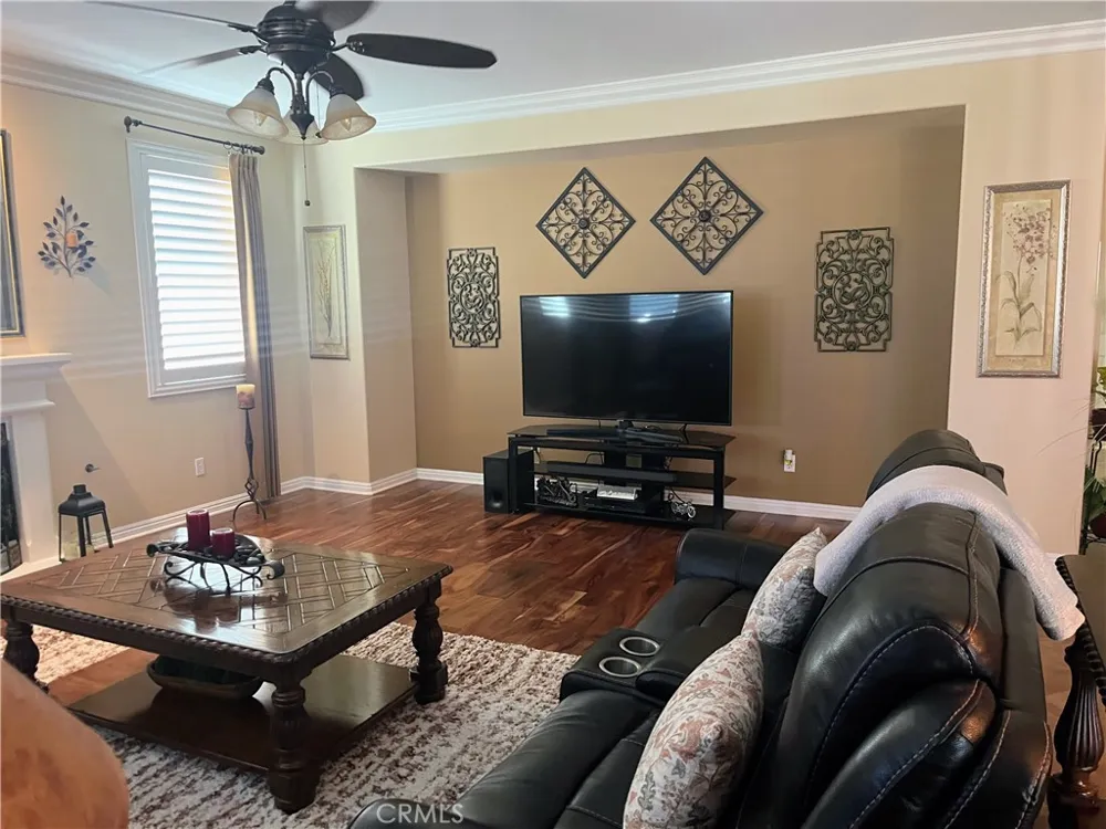 4112 Ballantree Lake Elsinore, CA 92530