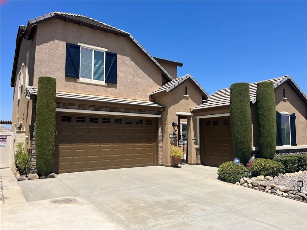 4112 Ballantree Lake Elsinore, CA 92530