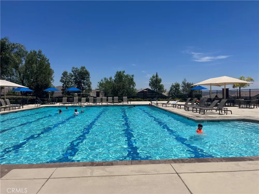 4112 Ballantree Lake Elsinore, CA 92530