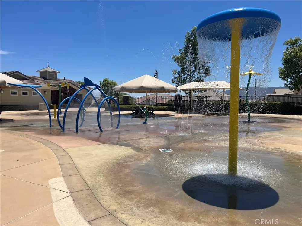 4112 Ballantree Lake Elsinore, CA 92530