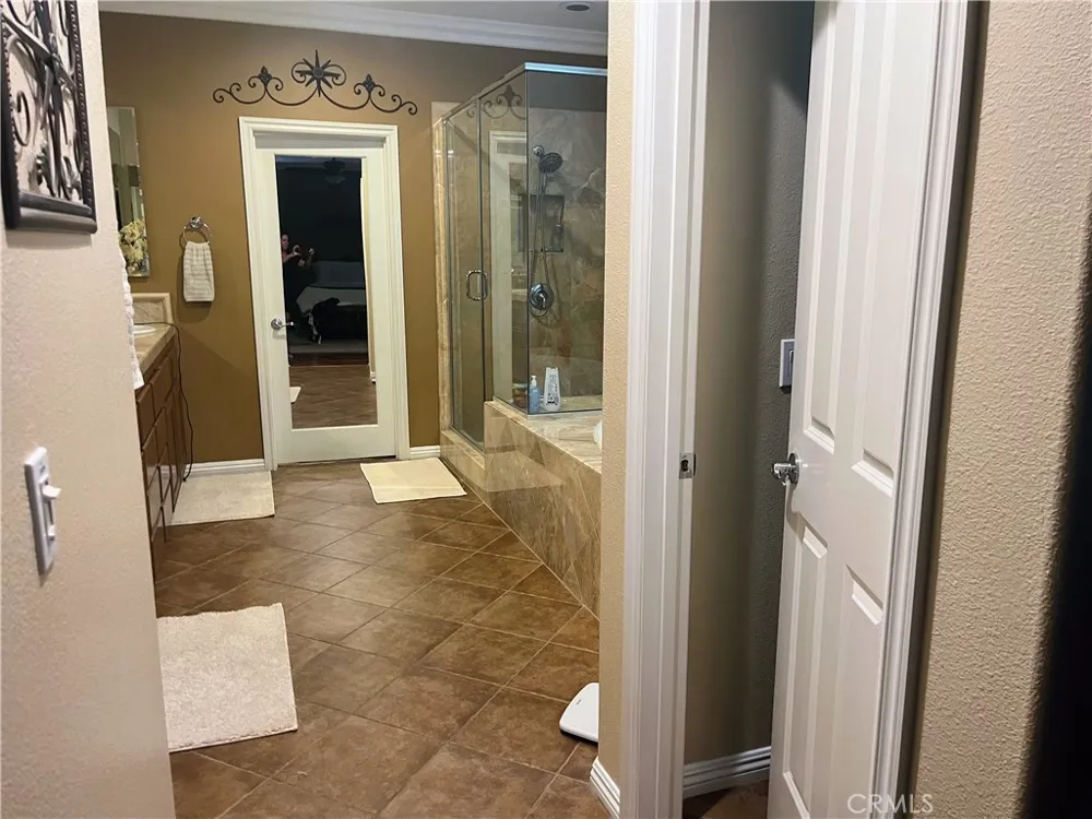 4112 Ballantree Lake Elsinore, CA 92530