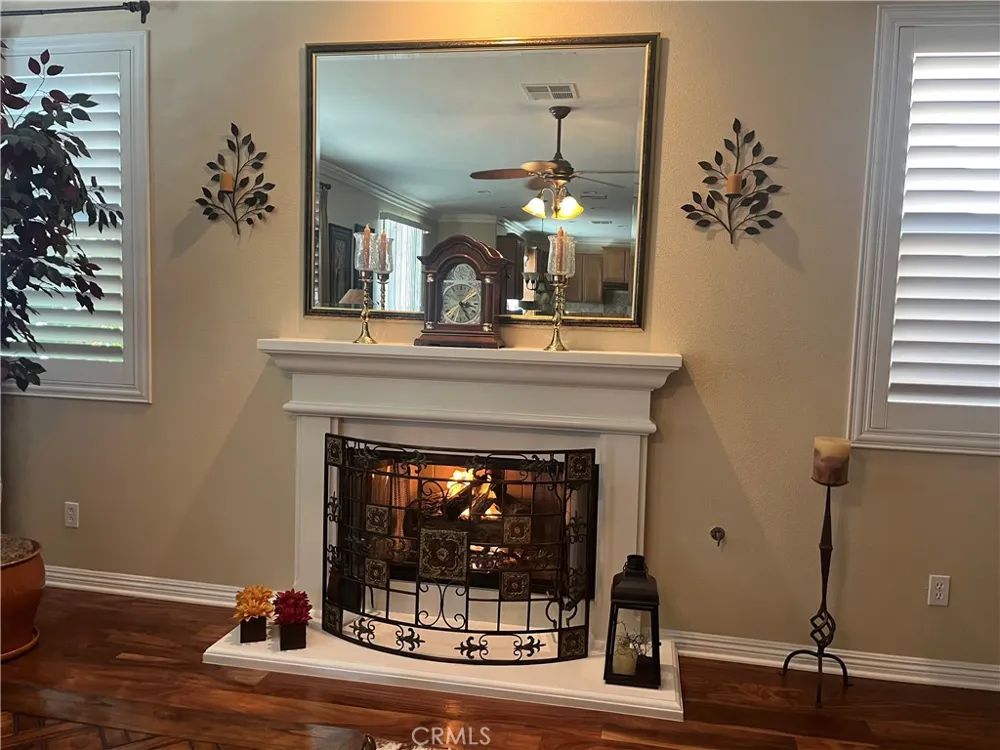 4112 Ballantree Lake Elsinore, CA 92530
