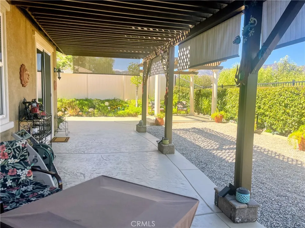 4112 Ballantree Lake Elsinore, CA 92530