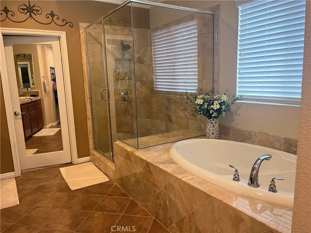4112 Ballantree Lake Elsinore, CA 92530