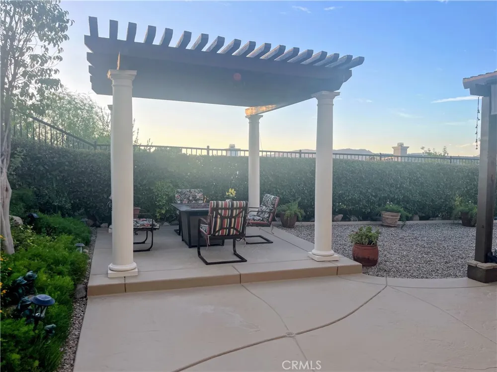 4112 Ballantree Lake Elsinore, CA 92530