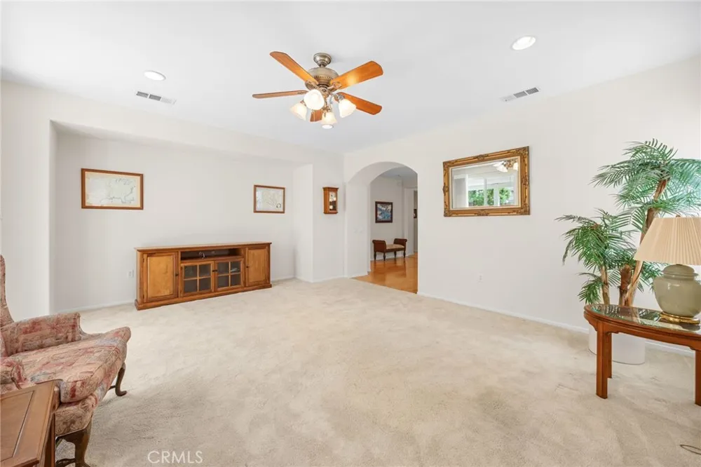 30102 Iron Horse Murrieta, CA 92563