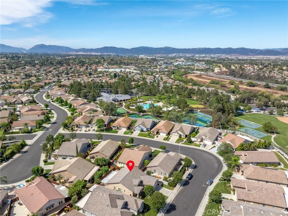 30102 Iron Horse Murrieta, CA 92563