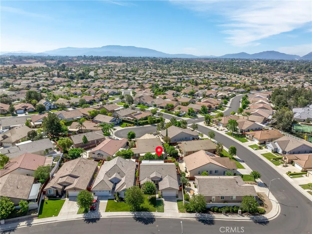 30102 Iron Horse Murrieta, CA 92563