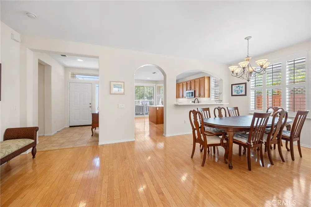 30102 Iron Horse Murrieta, CA 92563
