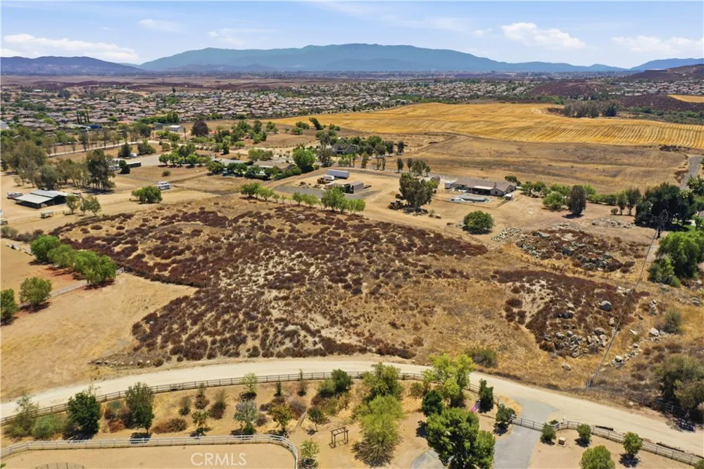 Van Gaale Winchester, CA 92563