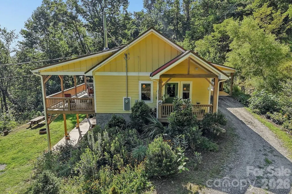 280 Kelses Valley Drive Mars Hill, NC 28754
