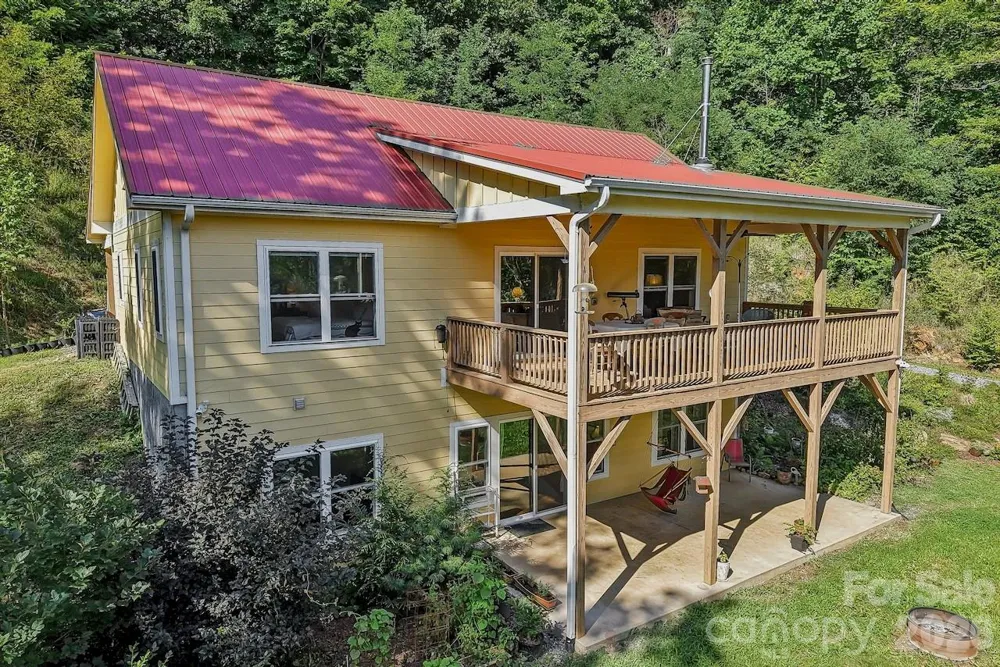 280 Kelses Valley Drive Mars Hill, NC 28754