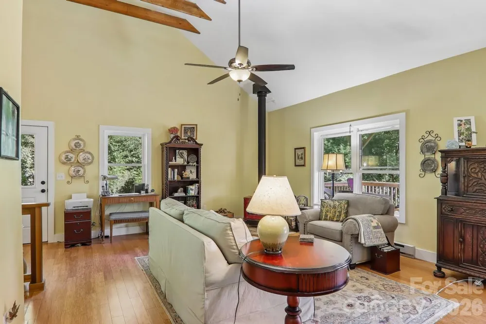 280 Kelses Valley Drive Mars Hill, NC 28754