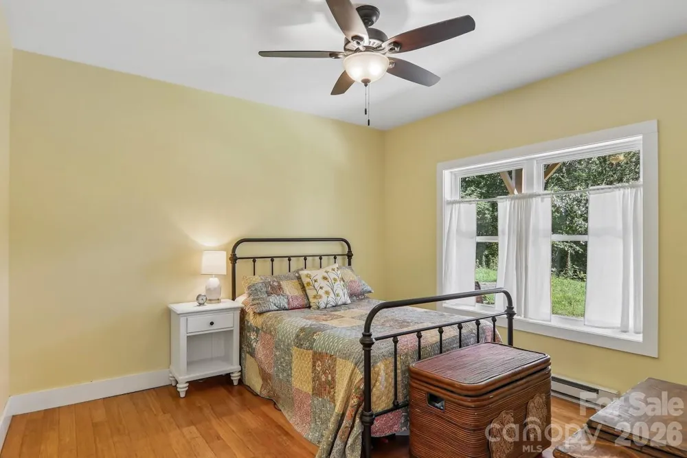 280 Kelses Valley Drive Mars Hill, NC 28754