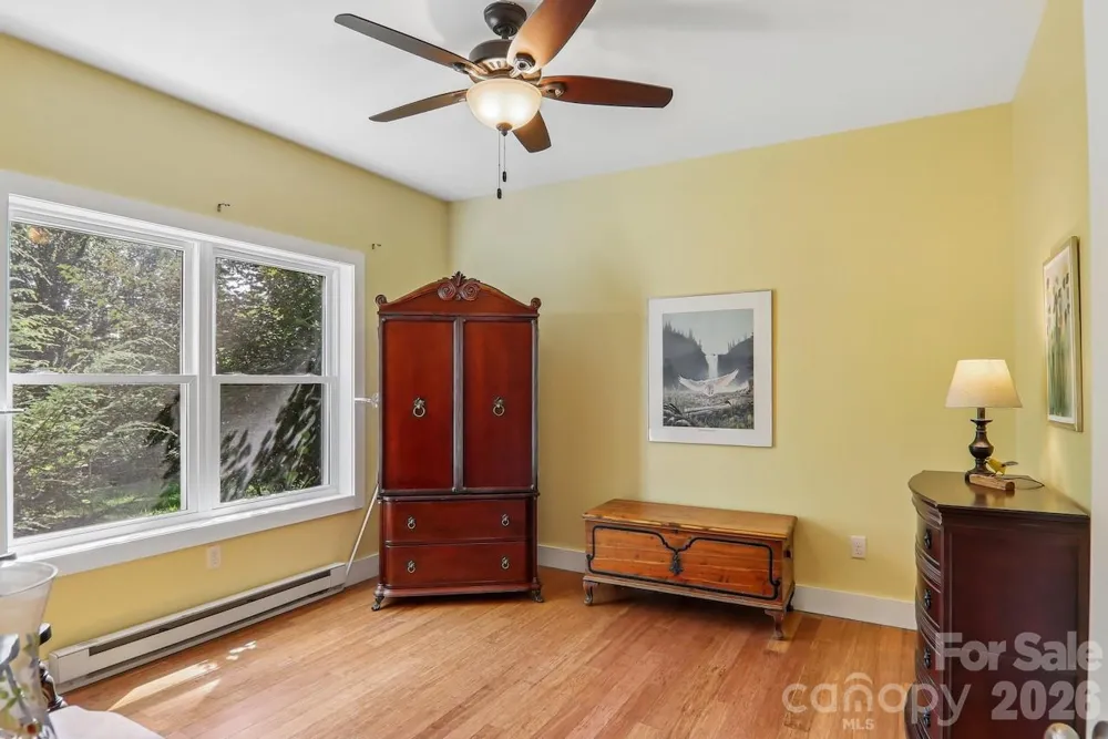 280 Kelses Valley Drive Mars Hill, NC 28754