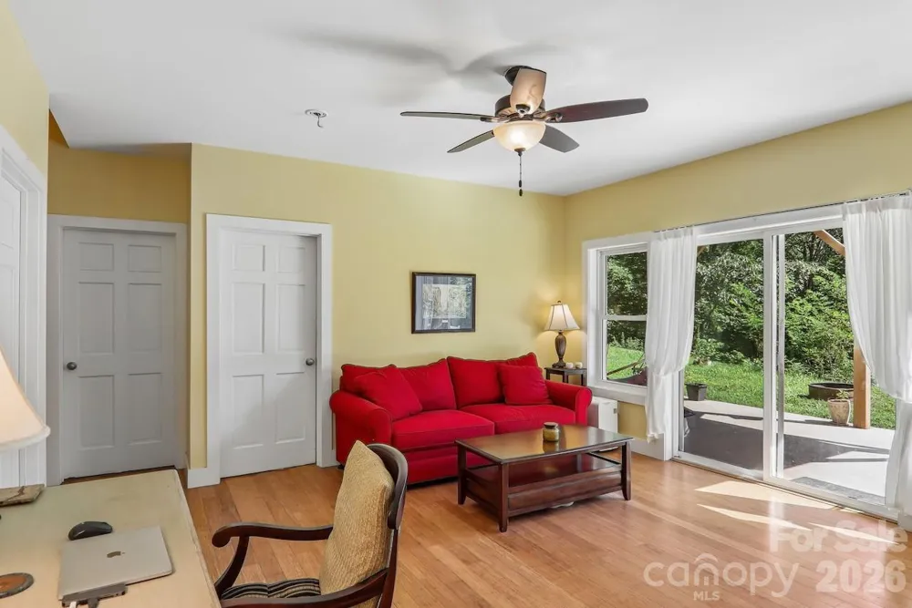 280 Kelses Valley Drive Mars Hill, NC 28754