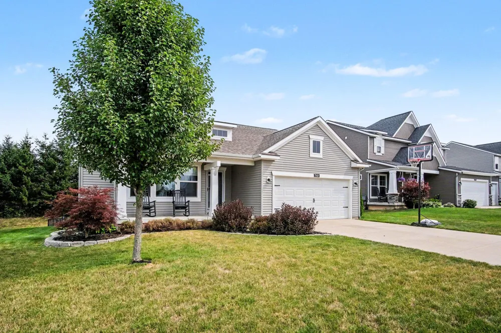 7849 High Knoll Drive SE Byron Center, MI 49315