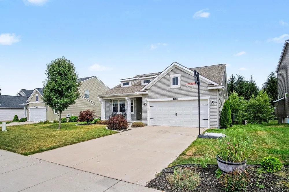 7849 High Knoll Drive SE Byron Center, MI 49315