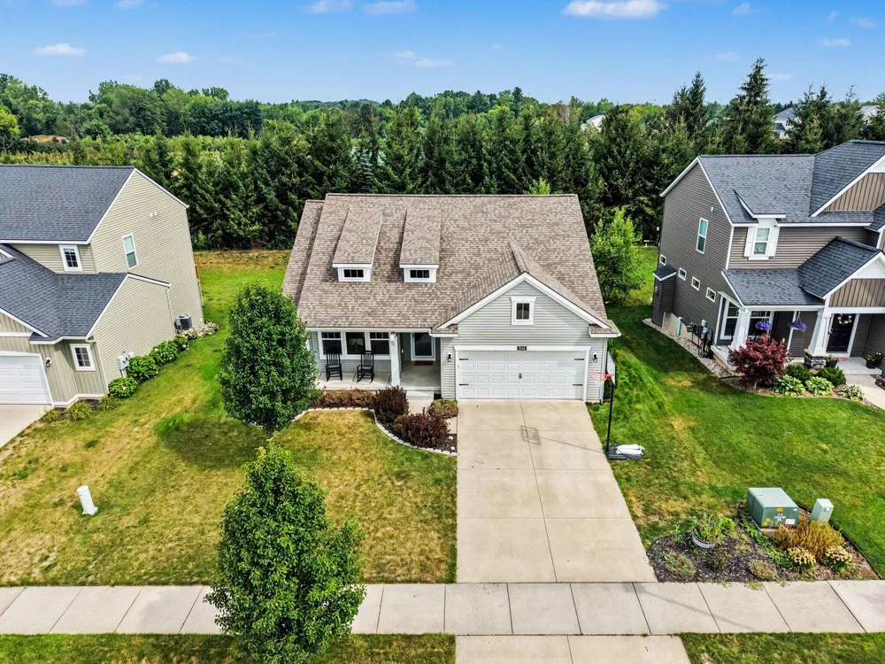 7849 High Knoll Drive SE Byron Center, MI 49315