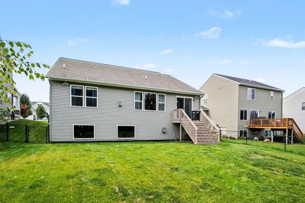 7849 High Knoll Drive SE Byron Center, MI 49315