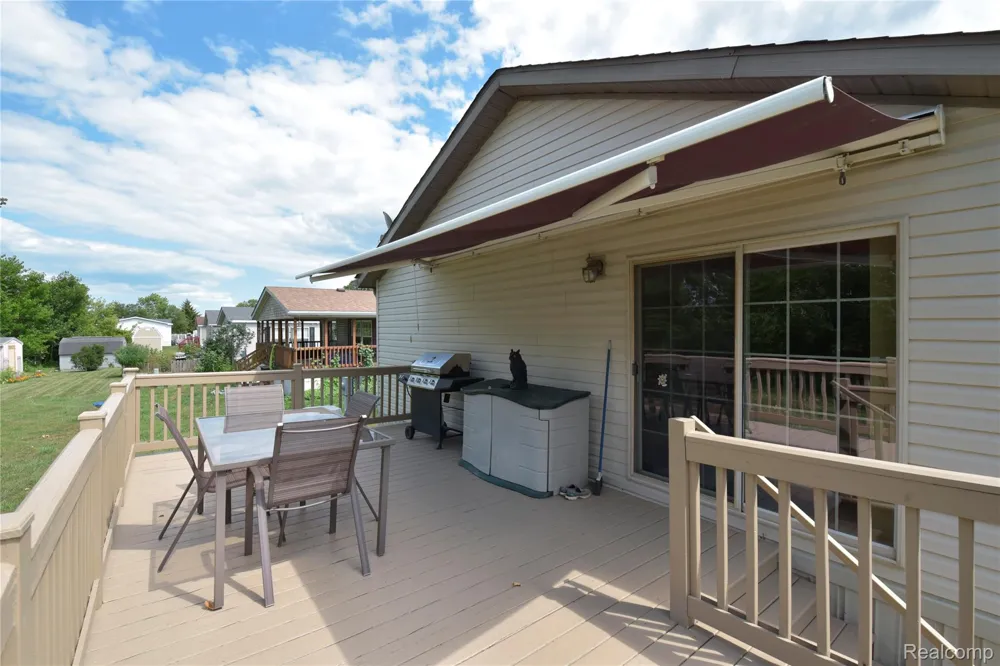 2147 Zack Ridge Drive Berlin Charter Township, MI 48166