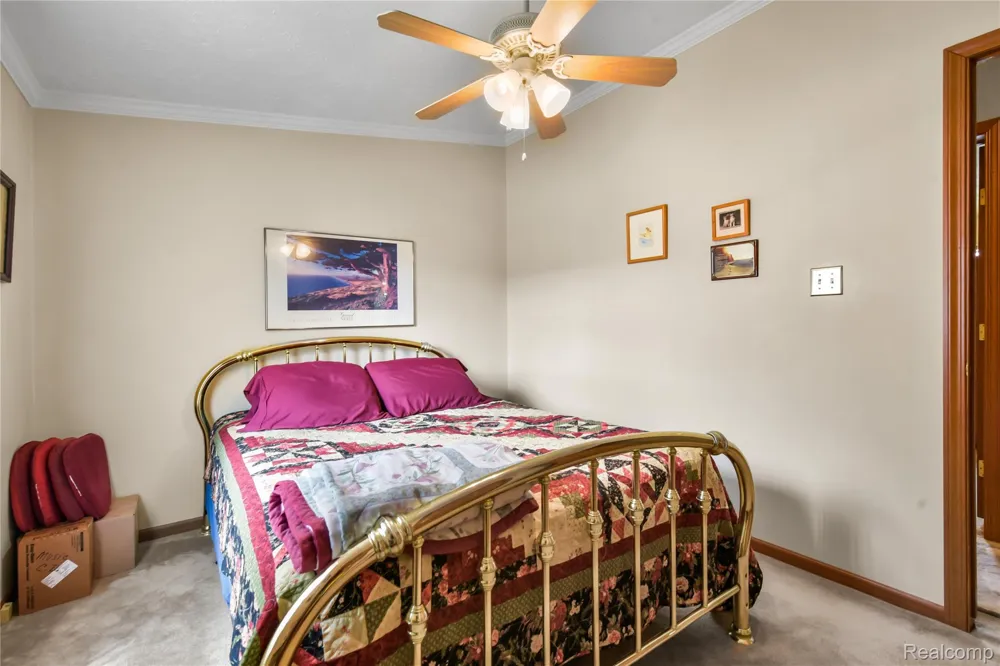 2147 Zack Ridge Drive Berlin Charter Township, MI 48166