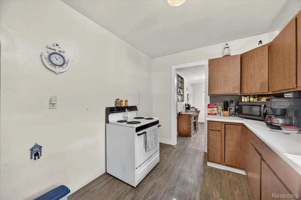 521 E Paulson Street Lansing City, MI 48906