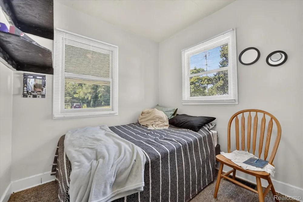 521 E Paulson Street Lansing City, MI 48906