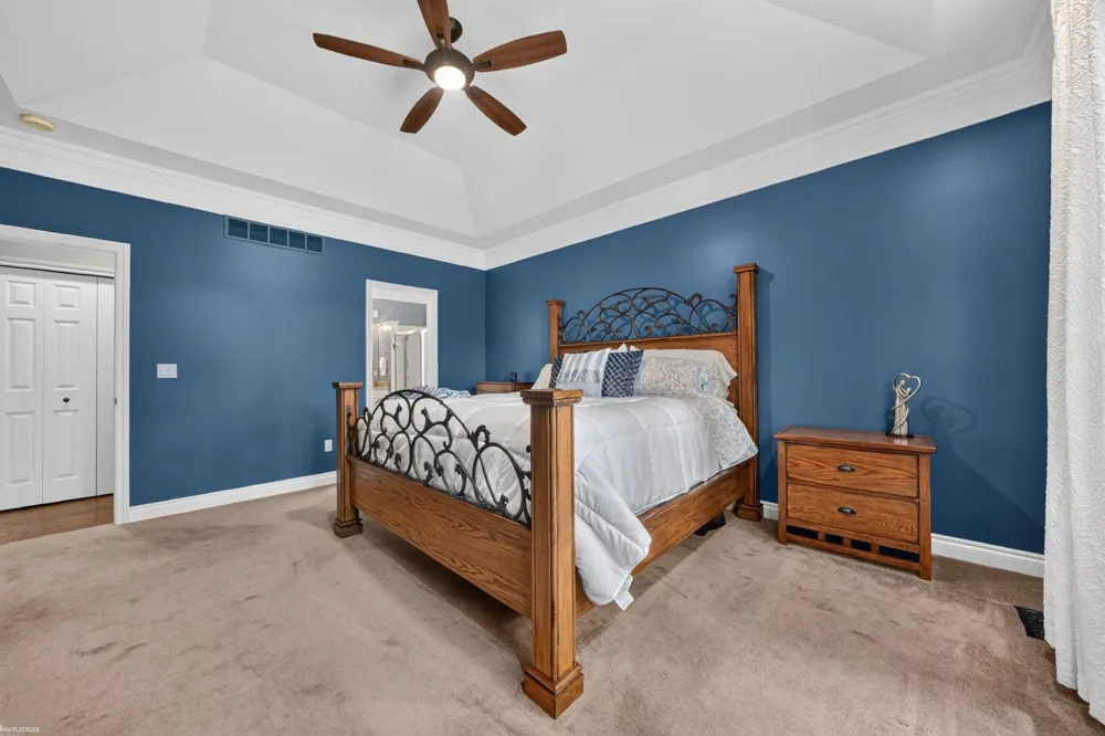 4896 Brookside Lane Washington Township, MI 48094