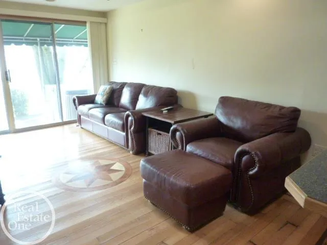 37921 Elmlane Lane Harrison Charter Township, MI 48045