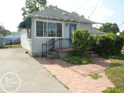 37921 Elmlane Lane