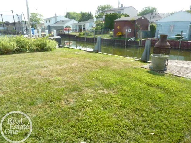 37921 Elmlane Lane Harrison Charter Township, MI 48045