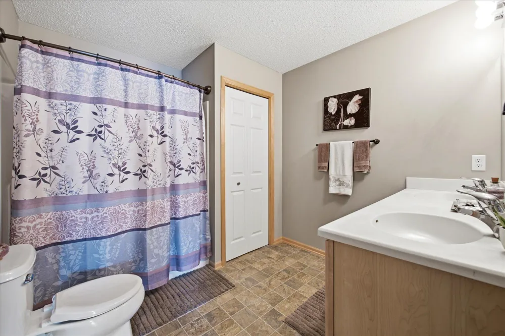 16590 72nd Court NE Elk River, MN 55330