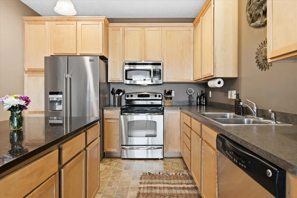 16590 72nd Court NE Elk River, MN 55330