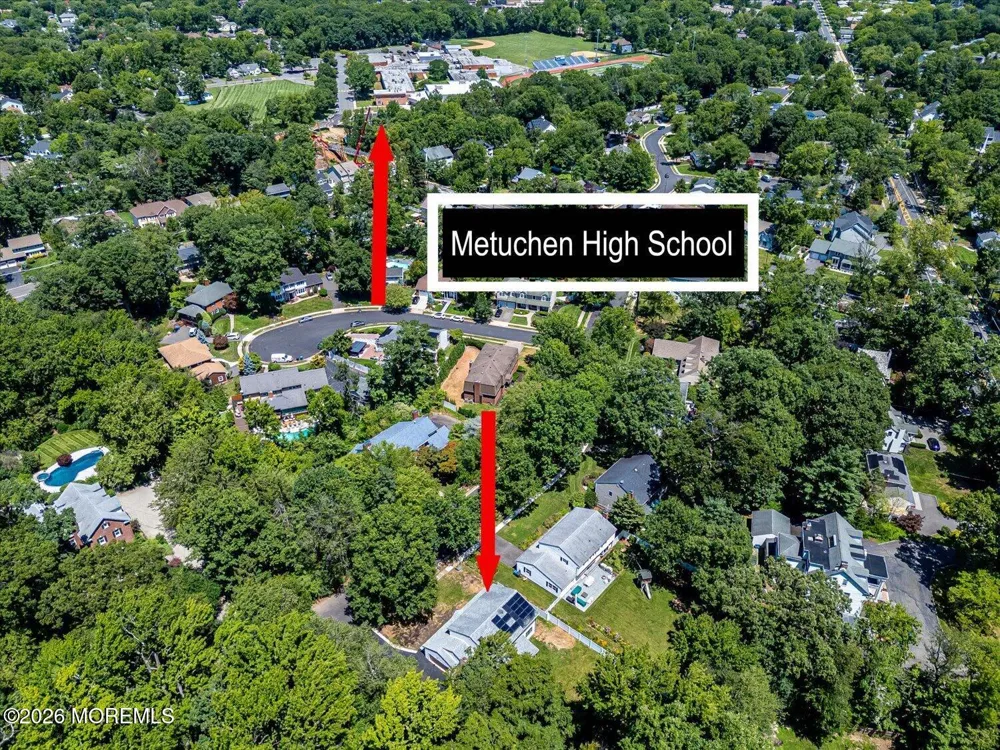 300 E Chestnut Avenue Metuchen, NJ 08840
