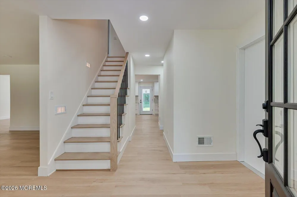 300 E Chestnut Avenue Metuchen, NJ 08840