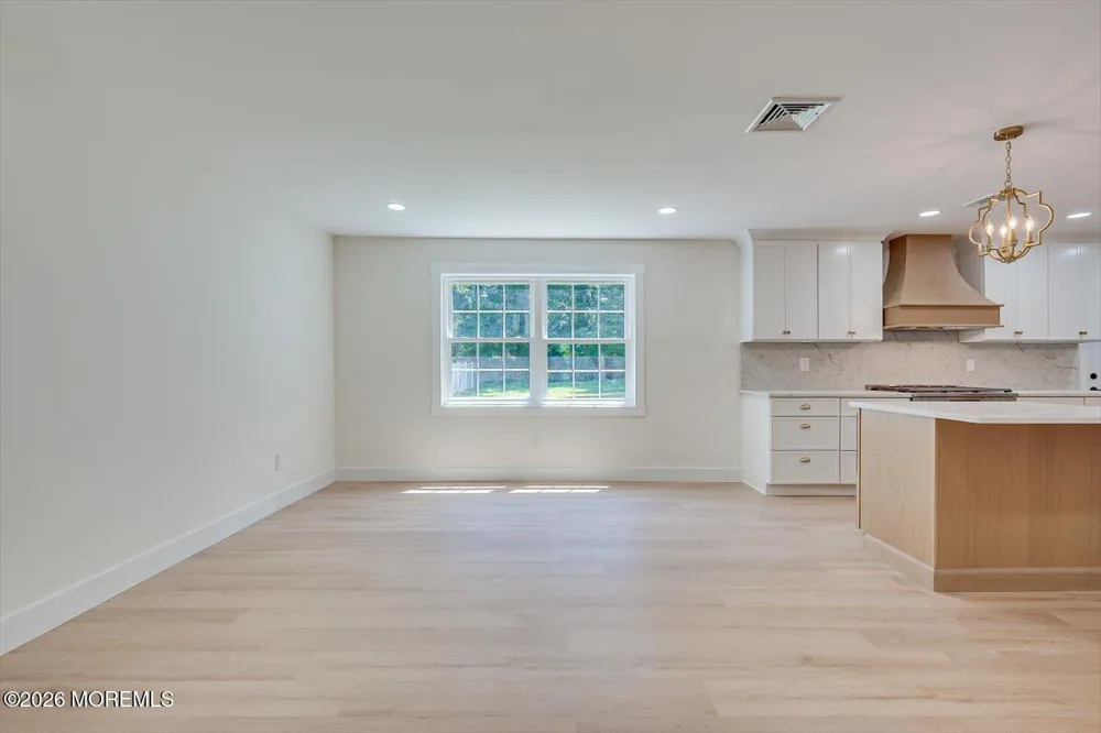 300 E Chestnut Avenue Metuchen, NJ 08840