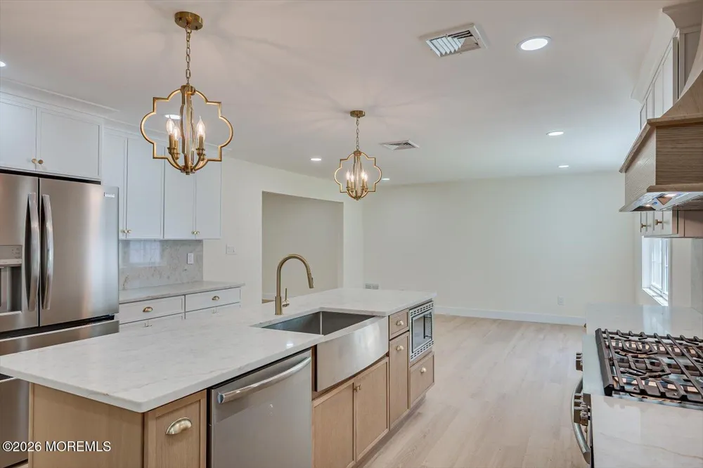 300 E Chestnut Avenue Metuchen, NJ 08840